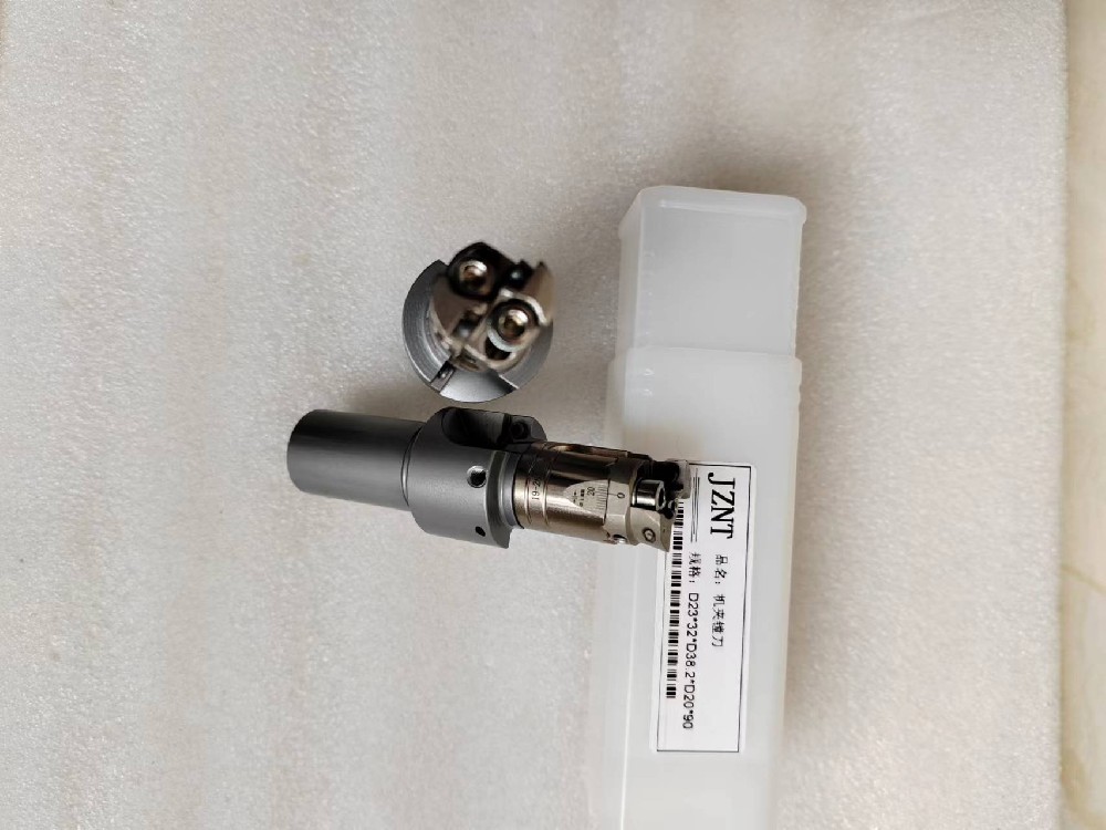 成型微調粗鏜刀